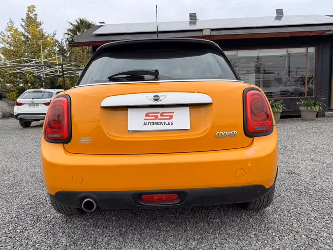 MINI COOPER F55 COOPER 1.5 6MT  2015