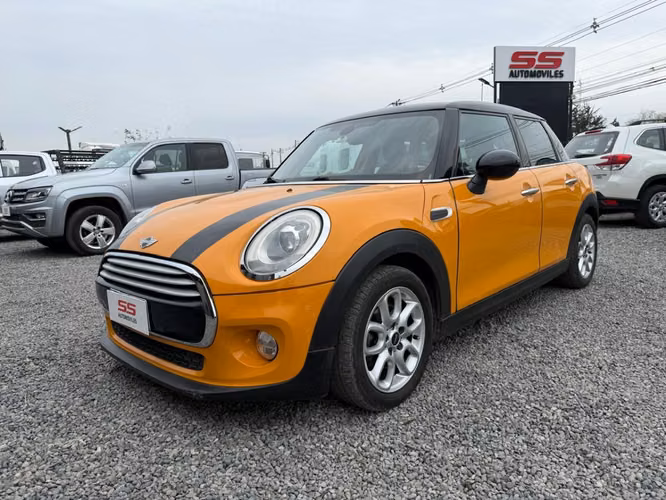 MINI COOPER F55 COOPER 1.5 6MT  2015