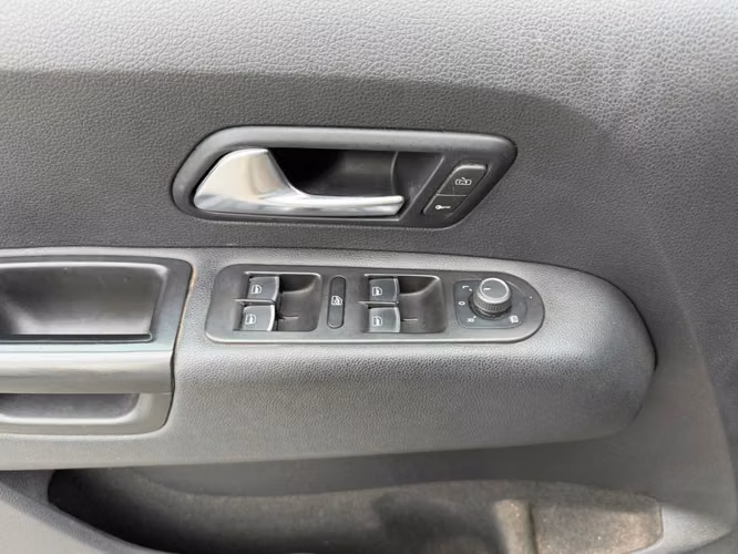 VOLKSWAGEN AMAROK HIGH LINE 2.0TDI AT 4X4 2023