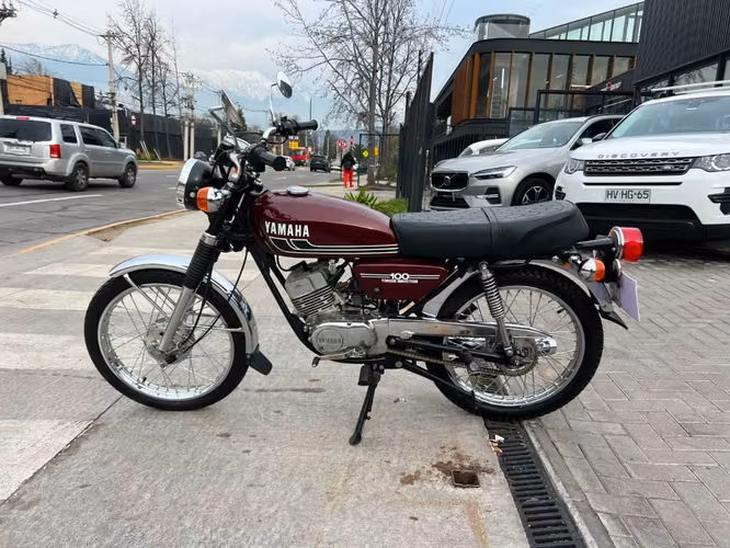 YAMAHA RS100  1975