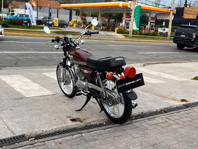 YAMAHA RS100  1975