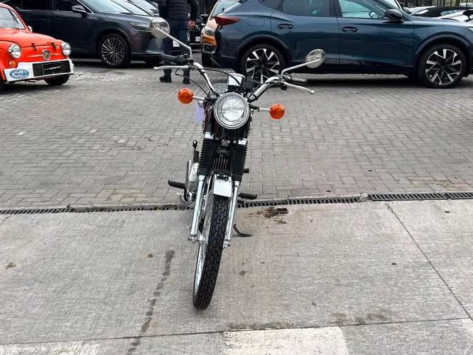 YAMAHA RS100  1975