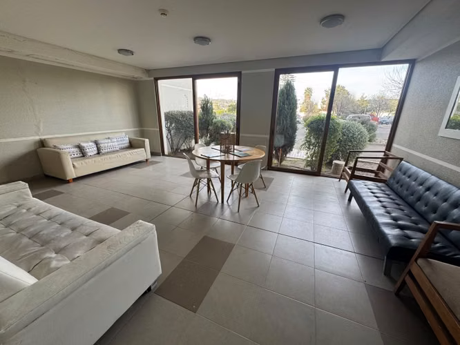 ARRIENDO AÑO CORRIDO –  AMOBLADO EN MARINA HORIZONTE