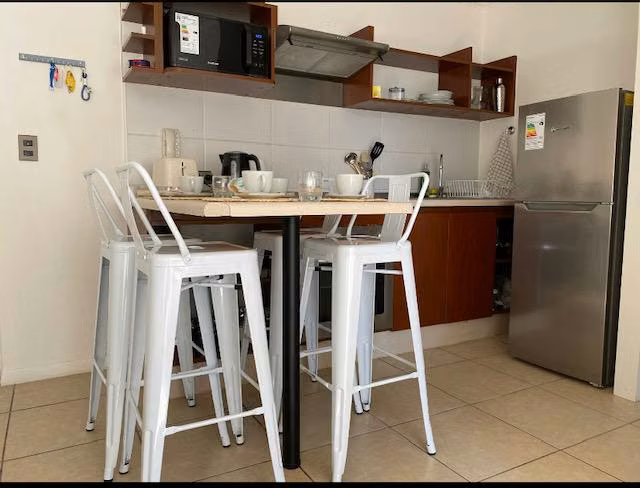 ARRIENDO AÑO CORRIDO –  AMOBLADO EN MARINA HORIZONTE