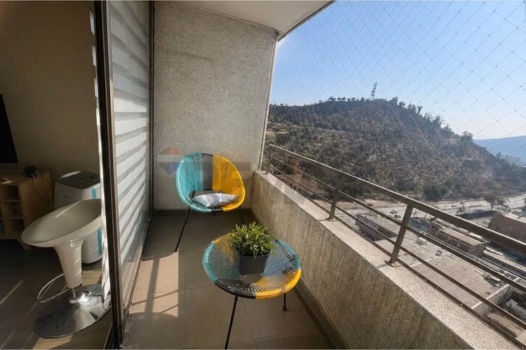 Arriendo 2d2b1e + bod. metro cerro blanco