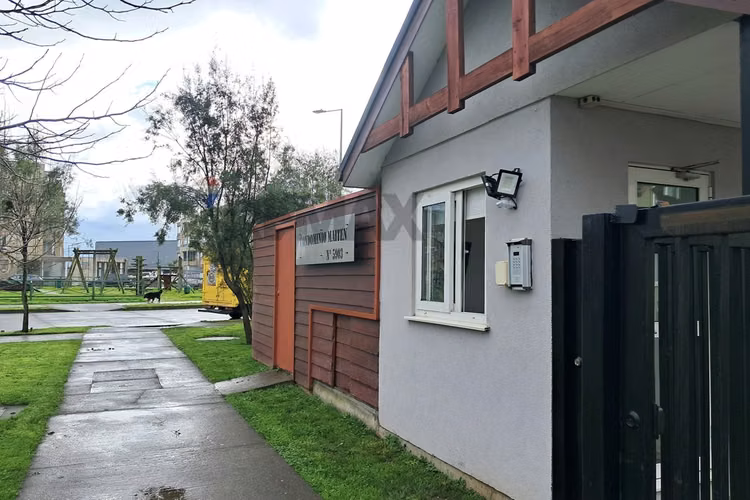 Casa en arriendo 3d 2b