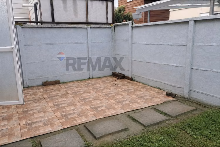 Casa en arriendo 3d 2b