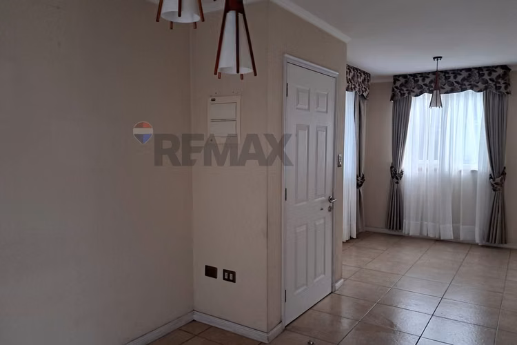Casa en arriendo 3d 2b
