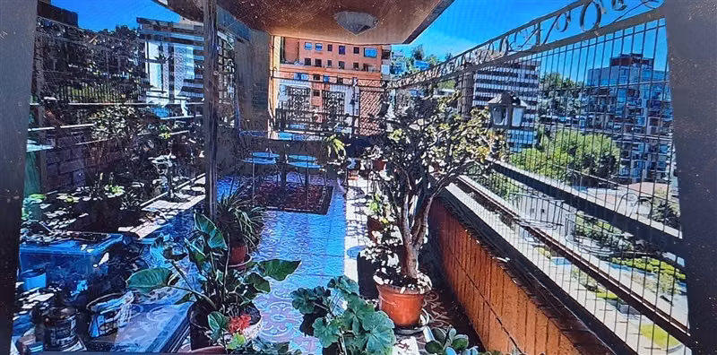 DEPARTAMENTO FRENTE A PLAZA PERÚ - Imagen 16