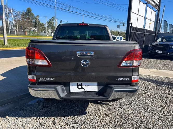 MAZDA BT-50 DCAB 4X4 2.2 2021
