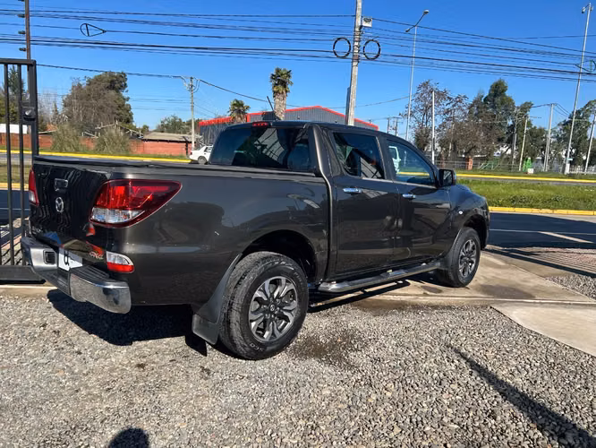 MAZDA BT-50 DCAB 4X4 2.2 2021
