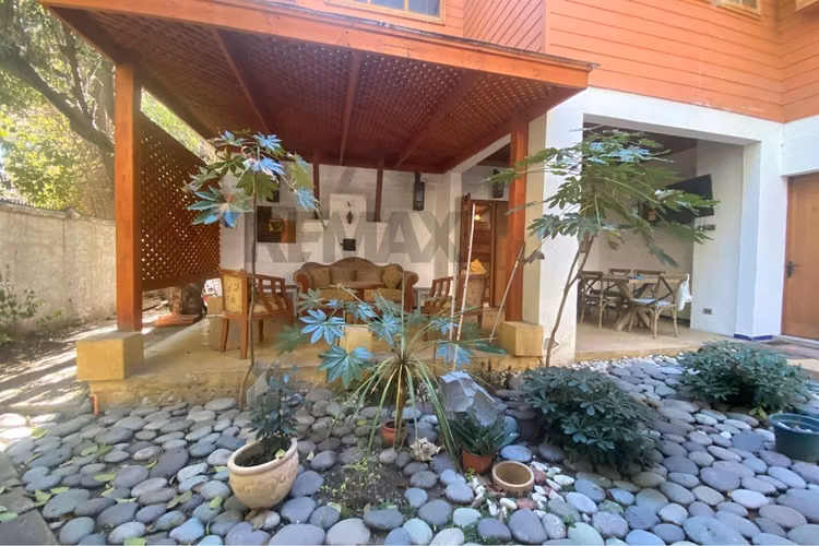 Espectacular casa comercial de 3 pisos! - Imagen 37