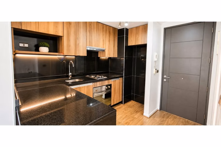 Departamento estudio con estac y bdga