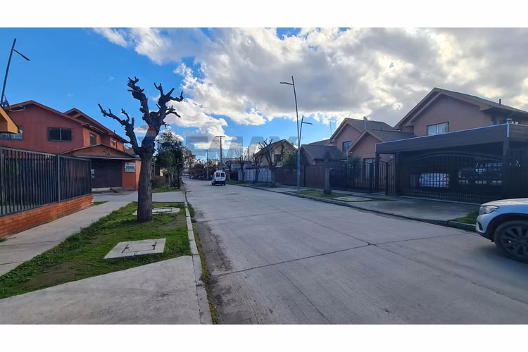 Casa familiar en buin: luz, espacio y conexión - Imagen 20