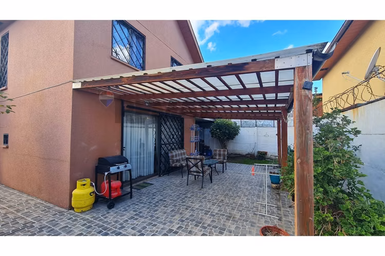 Casa familiar en buin: luz, espacio y conexión - Imagen 16