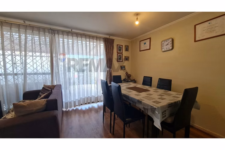 Casa familiar en buin: luz, espacio y conexión - Imagen 3
