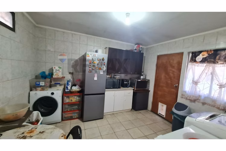 Casa familiar en buin: luz, espacio y conexión - Imagen 12