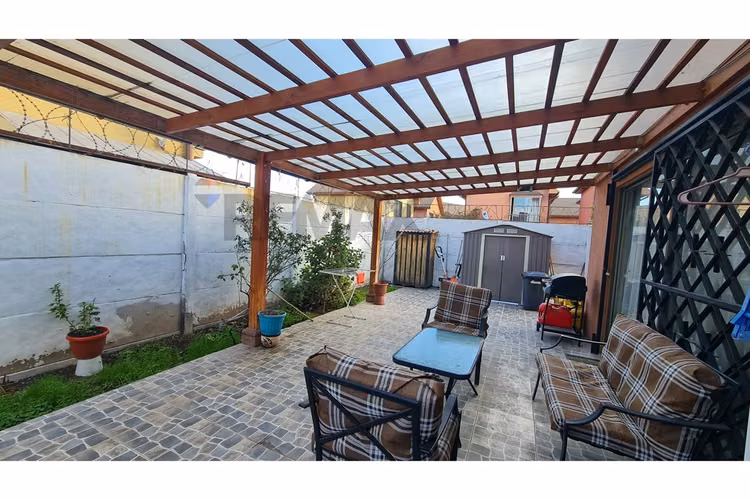 Casa familiar en buin: luz, espacio y conexión - Imagen 15