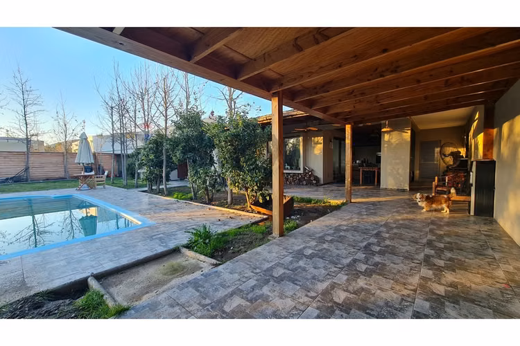 Exclusiva casa en cond. la aparicion paine