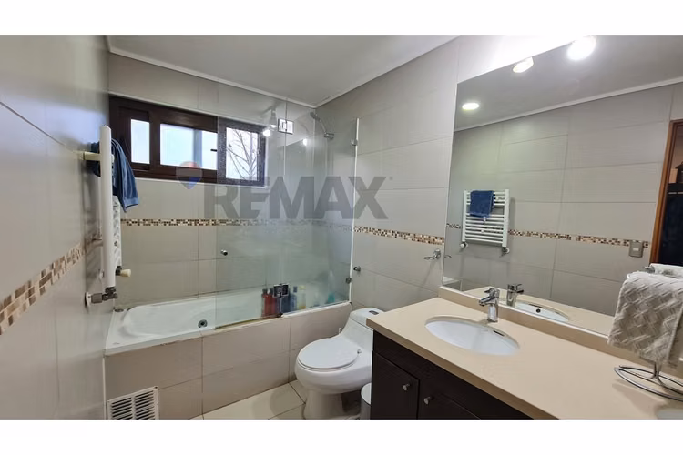 Exclusiva casa en cond. la aparición paine