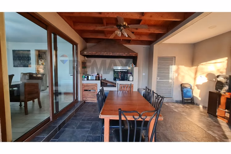 Exclusiva casa en cond. la aparición paine