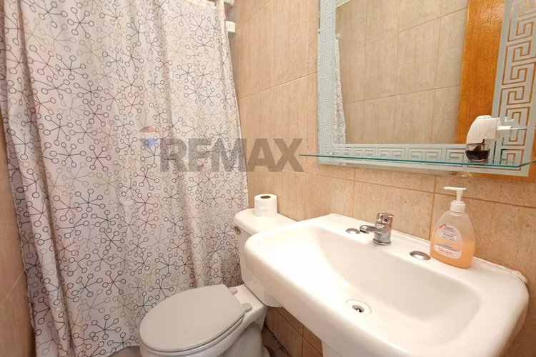 Casa en venta 3d+2b villa los lagos