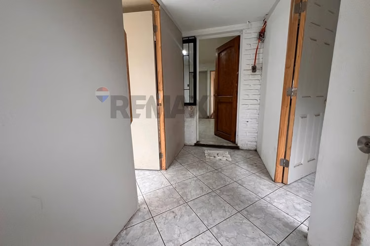 Venta gran casa de 3d+2b en los tilos, quilicura