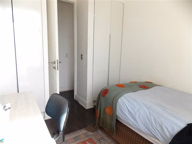 DEPARTAMENTO Av. Vitacura, Espoz