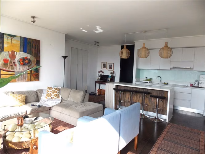 DEPARTAMENTO Av. Vitacura, Espoz
