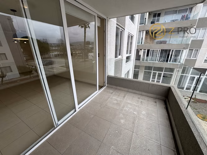 Departamento sin muebles en arriendo Puertas del Mar