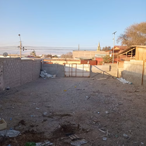 ARRIENDO ECXELENTE UBICACION EN CALDERA