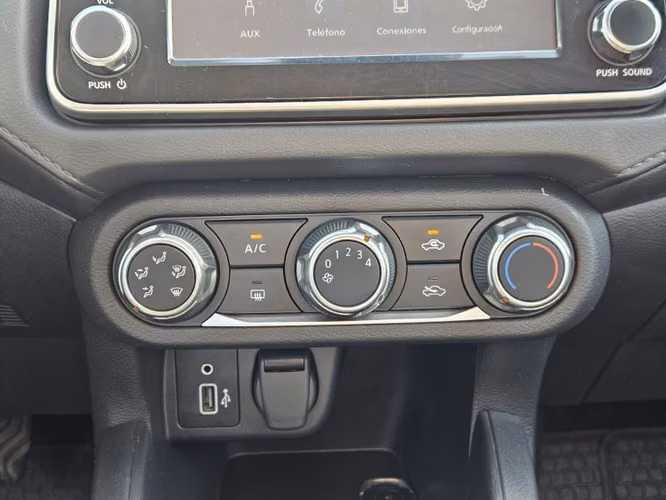 Nissan Versa Sense Mt 1.6 2024