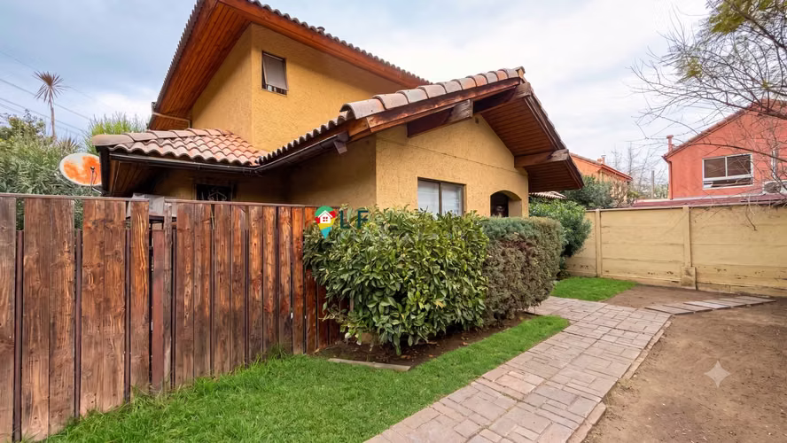 Casa Chilena, condominio, 2 pisos, Pumahue (178780)