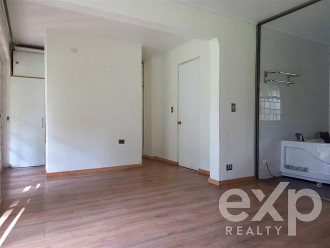 Parcela en venta 4 dorm y 5 baños en Talagante