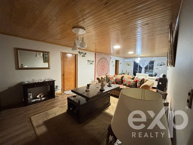 Casa en venta de 3 dorm. en San Esteban