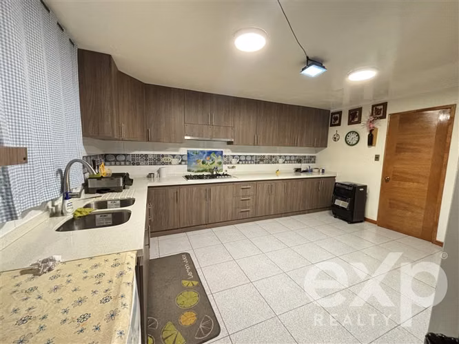 Casa en venta de 3 dorm. en San Esteban