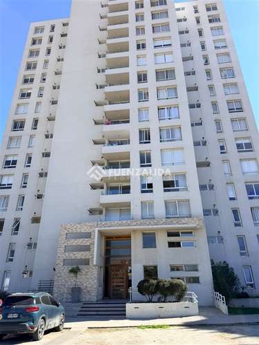 Departamento en venta de 3 dorm. en La Herradura