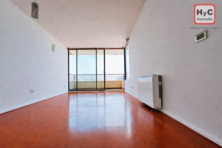Venta Departamento 2D 2B con Estacionamiento y Bodega en San Miguel, cercano a Metro Lo Vial