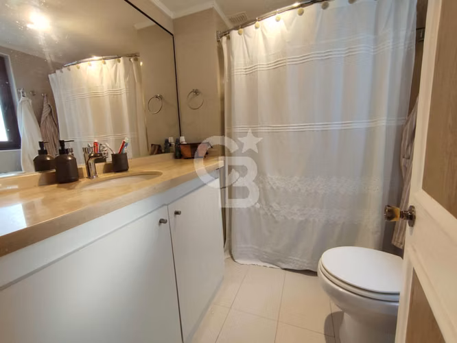 INVERSIONISTAS: Departamento remodelado en Vitacura - Imagen 22