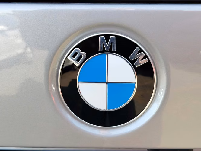 BMWX1 SDRIVE 18I 4X2 1.5 TWIN POWER TURBO AUT.