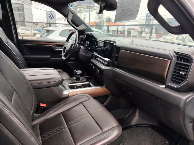 ChevroletSILVERADO 3.0 HIGH COUNTRY 4X4 AT 4P