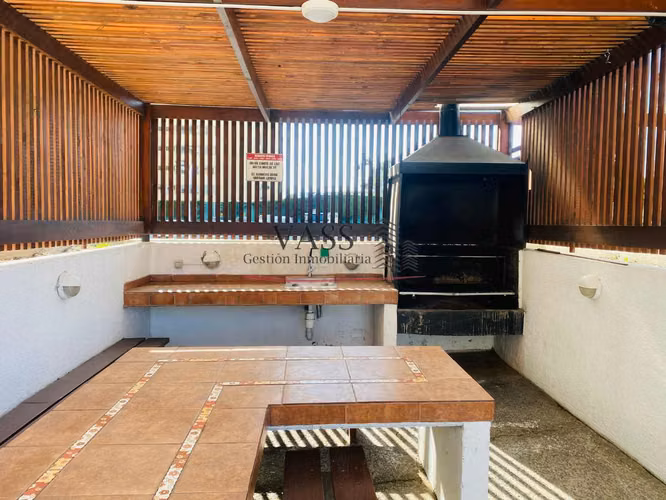 VASS ARRIENDA DEPARTAMENTO EN CORACEROS CON COMPROMISO DE VENTA
