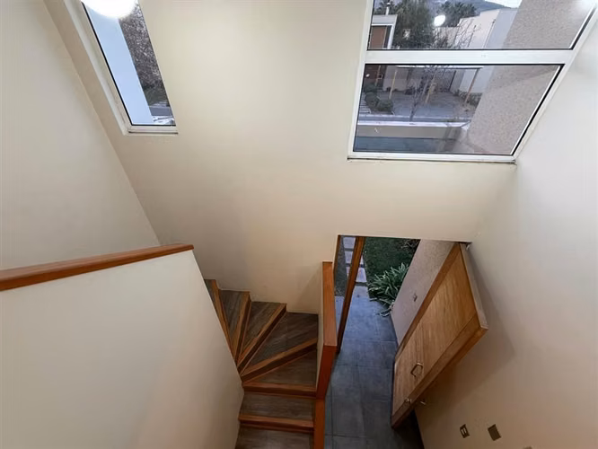 Casa en venta en Santa Elena a pocos minutos de Chicureo