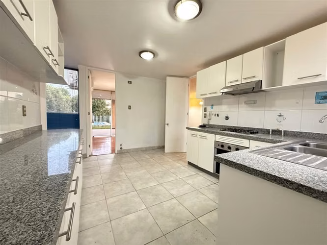 Casa en venta en Santa Elena a pocos minutos de Chicureo