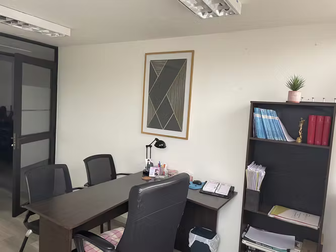 Arriendo Oficina Pleno centro de Antofagasta - Imagen 5
