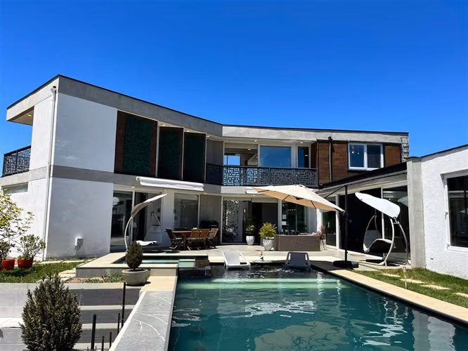 Arrendamos Excelente Casa en Loteo Alto Huilquilemu-Talca