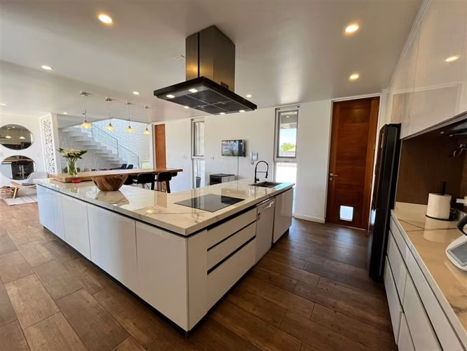 Arrendamos Excelente Casa en Loteo Alto Huilquilemu-Talca