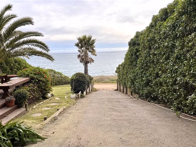 Casa en venta de 3 dorm. frente al mar - Quintero - Imagen 25