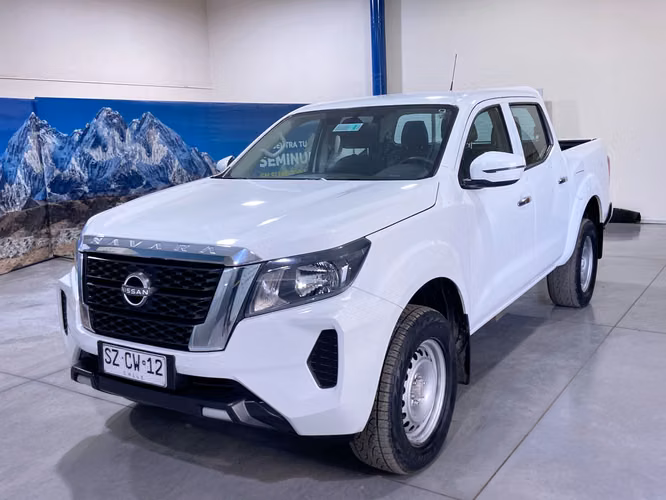 NAVARA SE 4X2 SZCW12-SANTIAGO