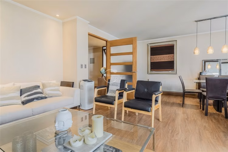 Departamento en venta de 3 dorm. en Lo Barnechea